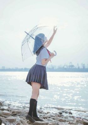 让女人疯狂的香水_高清在线观看完整版