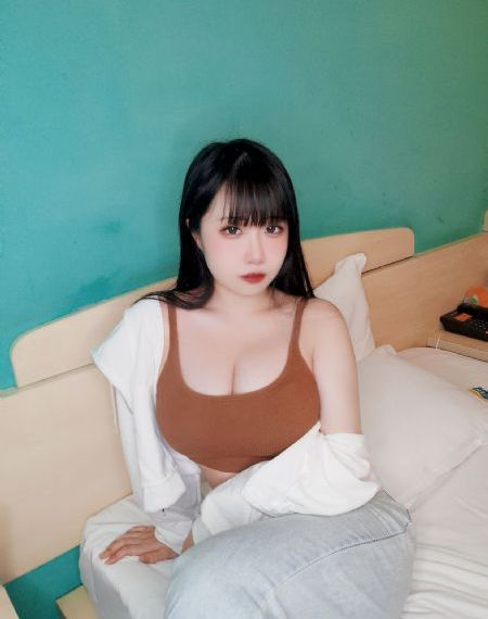 爽死你个放荡小婬妇舌吻小说章节_高清高清迅雷在线观看