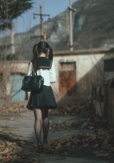 婷婷四月激情_DVD高清在线