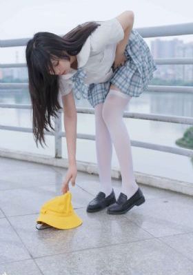 男女狂吻揉胸视频_1080在线视频播放