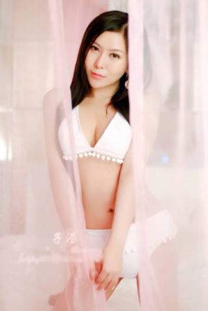 亚洲图片综合一区二区三区_720韩国电影在线观看