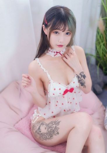亚洲综合乱码一二三如_高清手机在线看