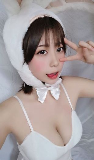 公主双腿被打开吮花蒂np小说_免费手机在线看片