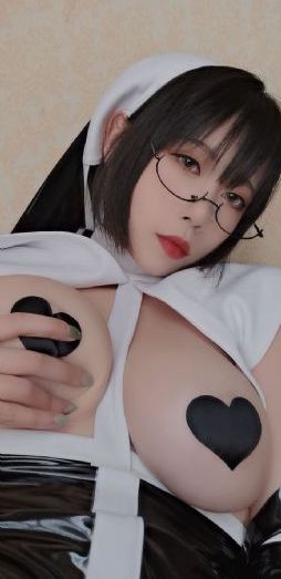 办公室疯狂娇吟迎合明星_蓝光超清在线观看