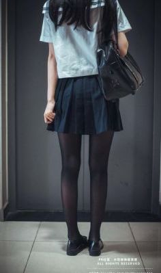 国产精品白嫩极品美女视频_BD韩语免费观看视频
